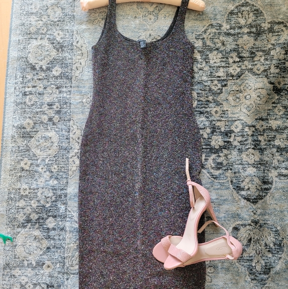 SPARKLING TUBE DRESS - Picture 1 of 3